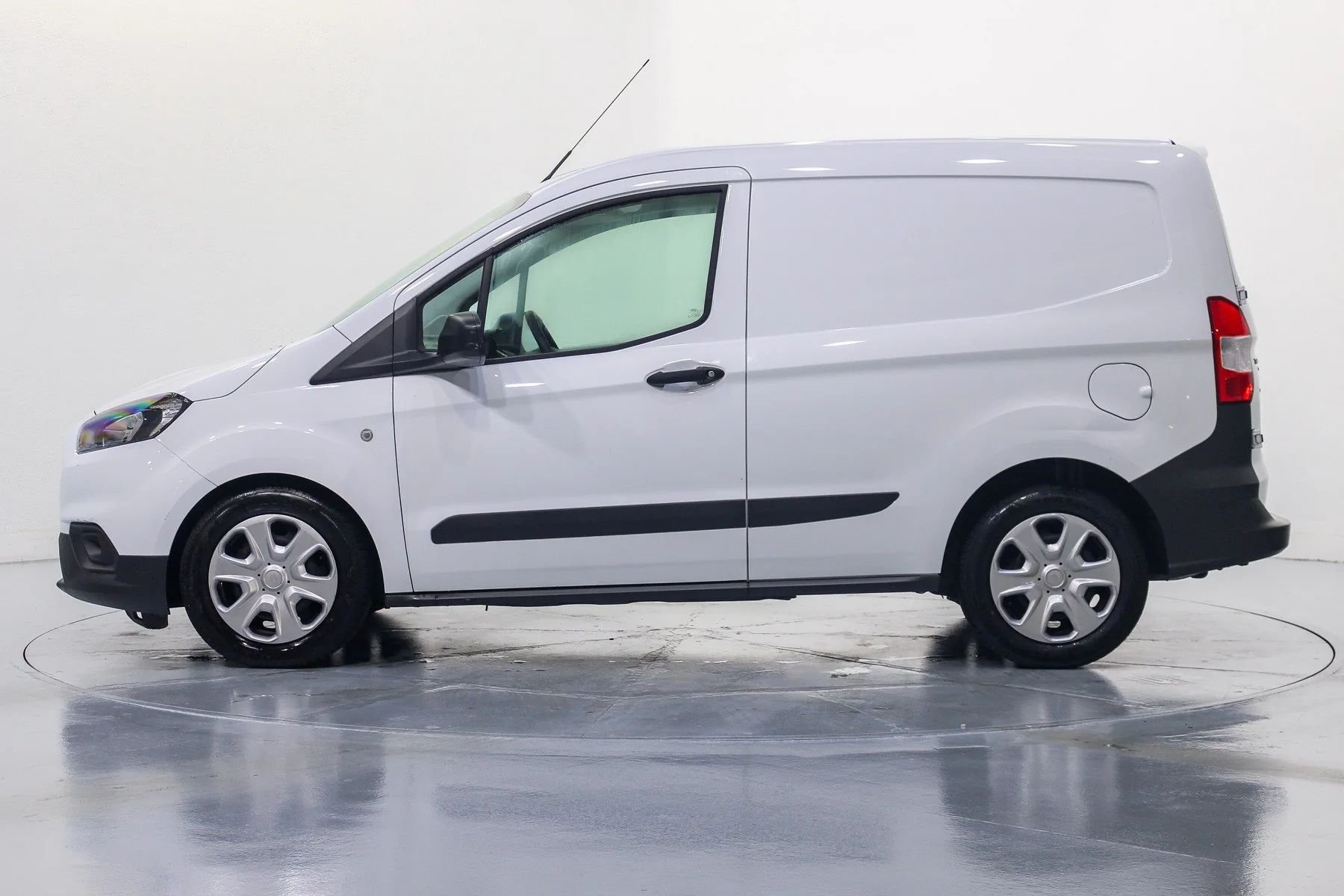 Furgoneta Pequeña — Tipo Renault Kangoo